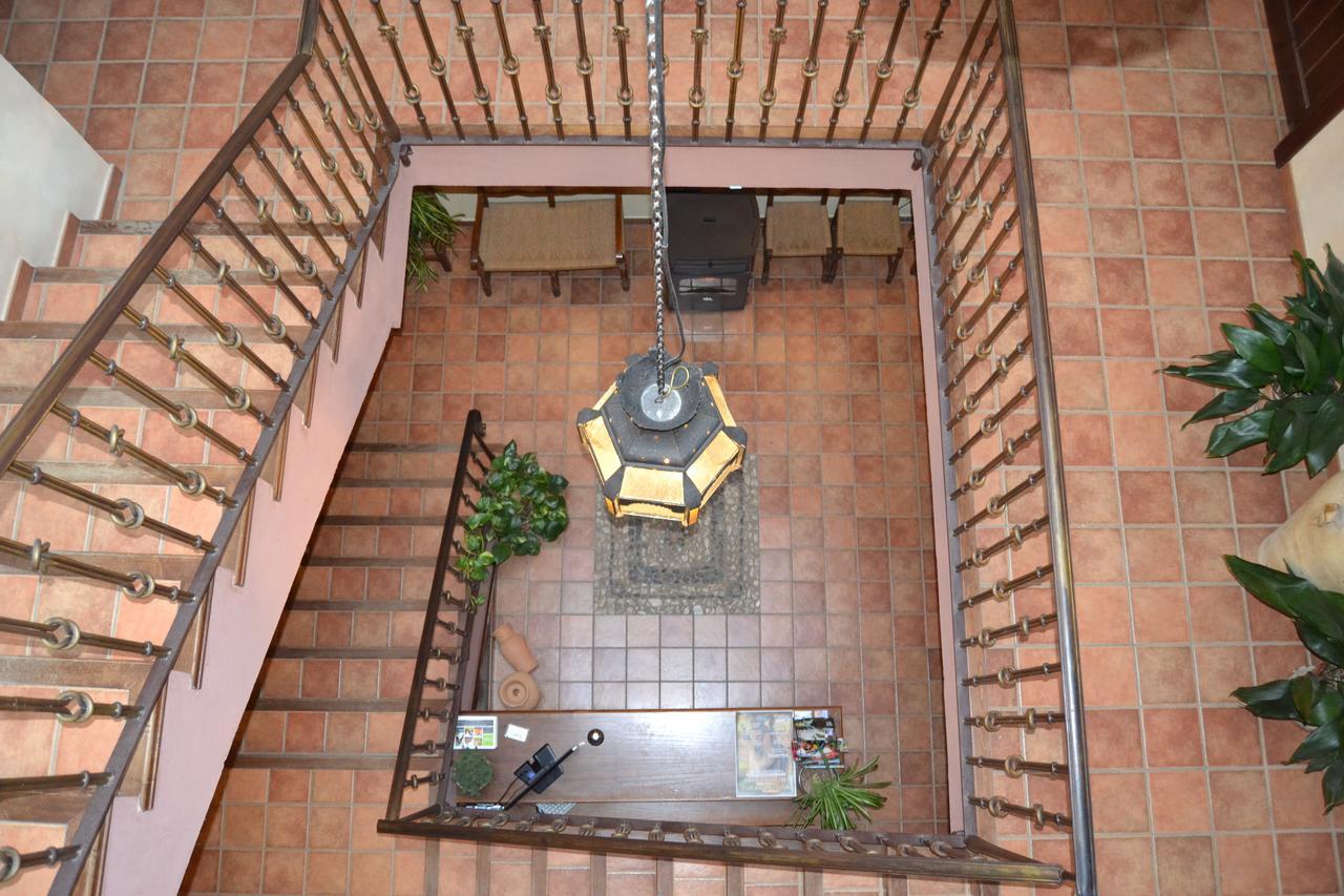 Hostal Toribio Galaroza Esterno foto
