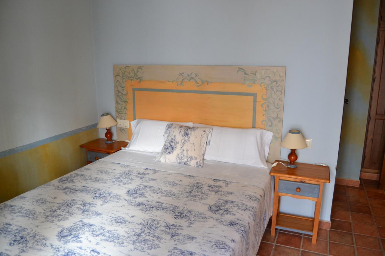 Hostal Toribio Galaroza Esterno foto