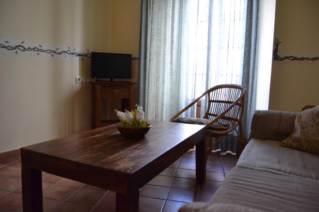 Hostal Toribio Galaroza Esterno foto