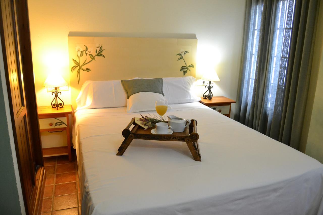 Hostal Toribio Galaroza Esterno foto