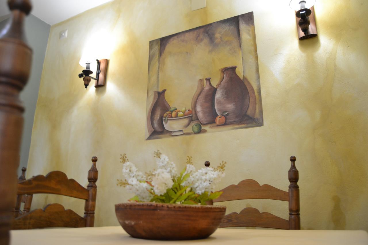 Hostal Toribio Galaroza Esterno foto